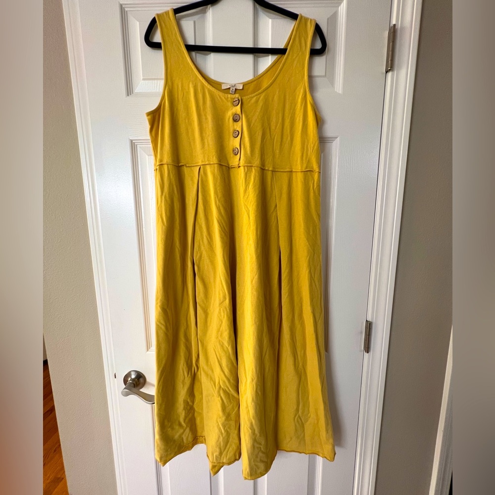 Easel Dress